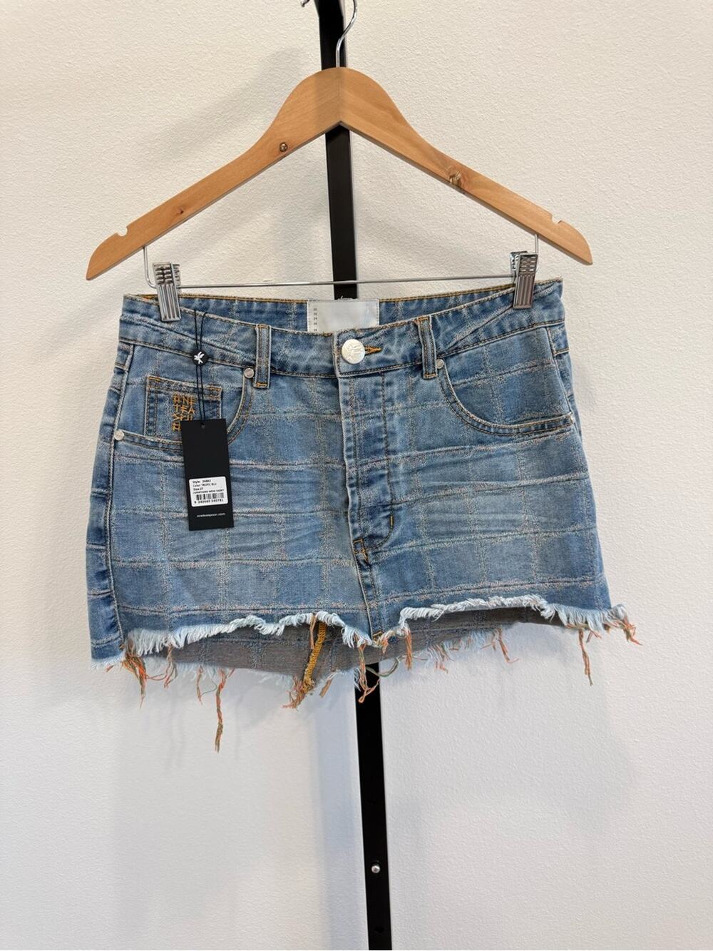 NWT One Teaspoon Junkyard Mini Skirt in Tropic Blue Distressed Free People Sz 27